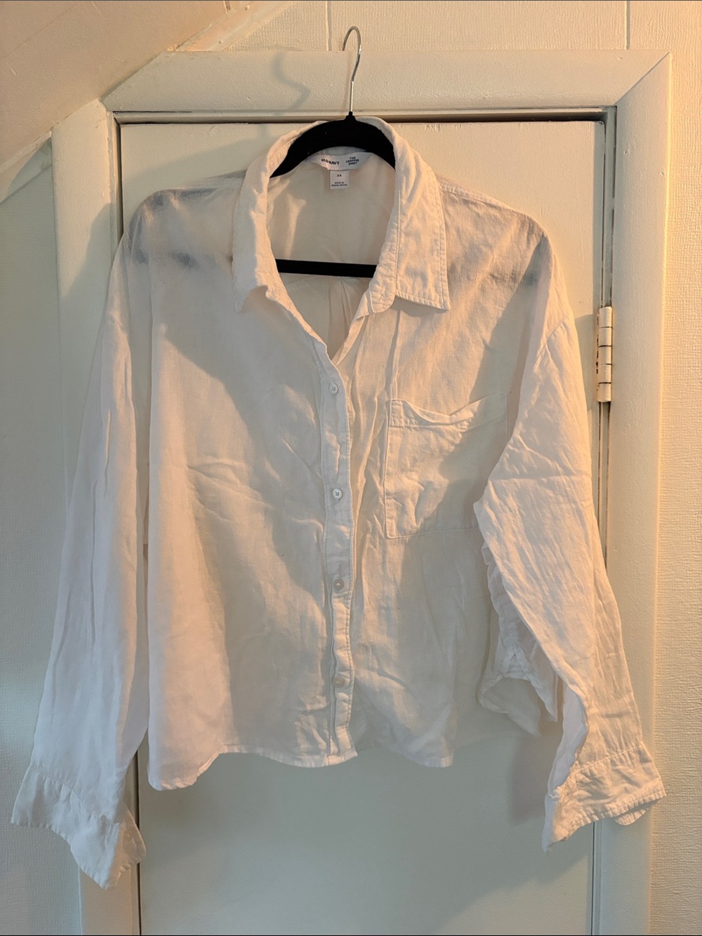 Old Navy Cropped White Linen Blend Womens Shirt